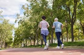 随着湖人压哨绝杀，快船逆转！西部第6易主，季后赛4档球队清晰了